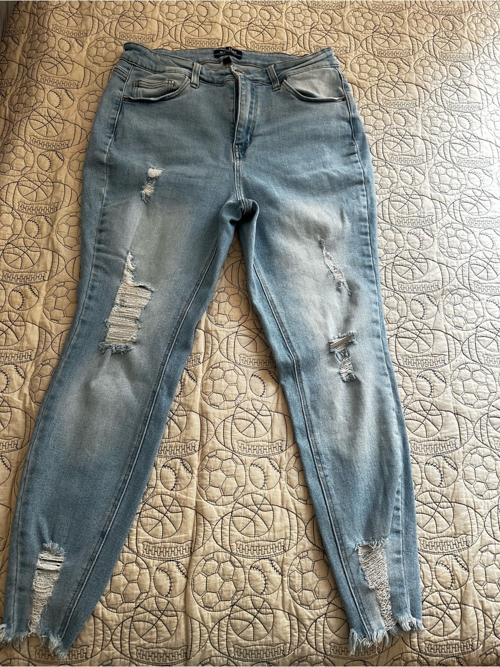 Max Jeans Light Blue Distressed Skinny Jeans